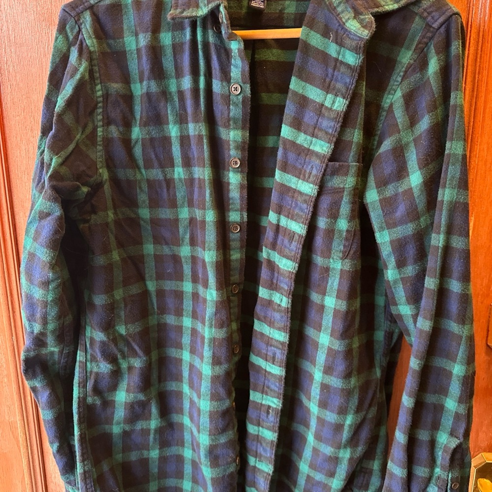 Lands' End Black and Green Plaid Button-Down Flannel Shirt